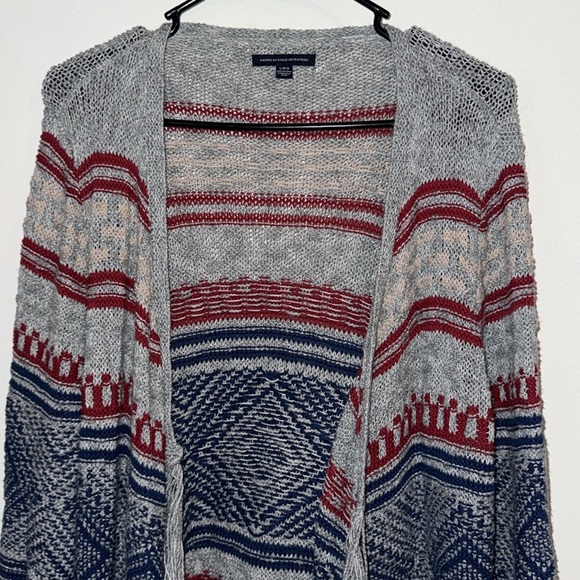 🌹AMERICAN EAGLE FRINGED OPEN CARDIGAN - Picture 2 of 7